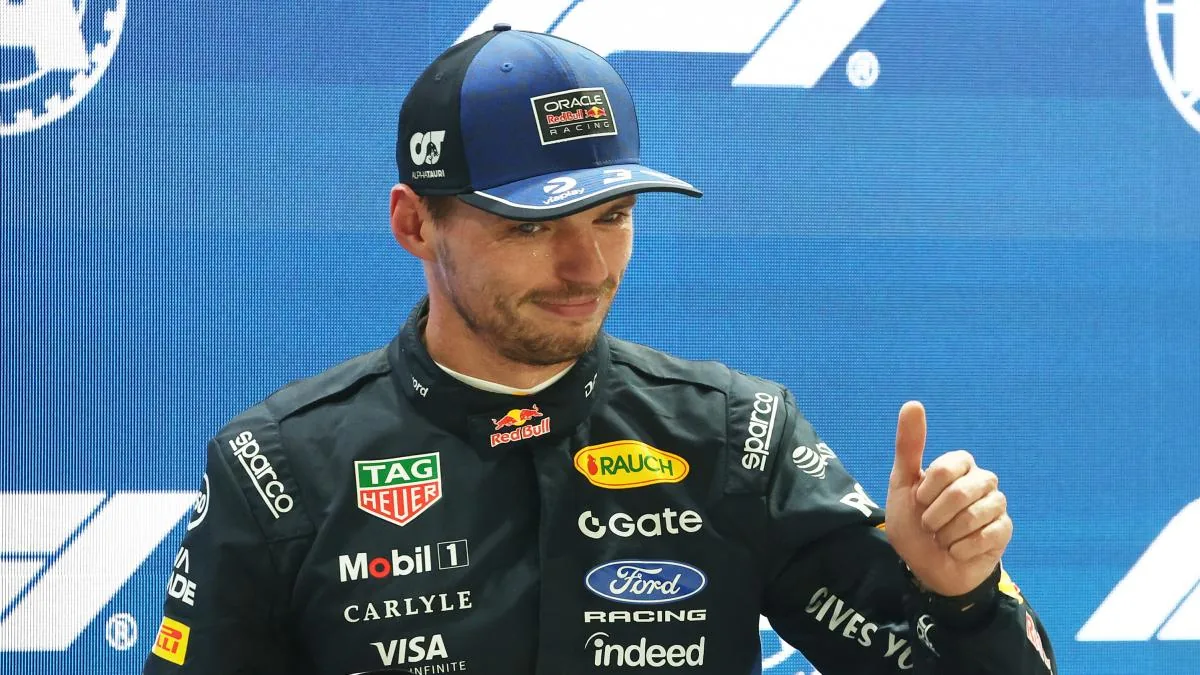 Un golpe de Checo afecta a Sainz y mete en problemas a Verstappen